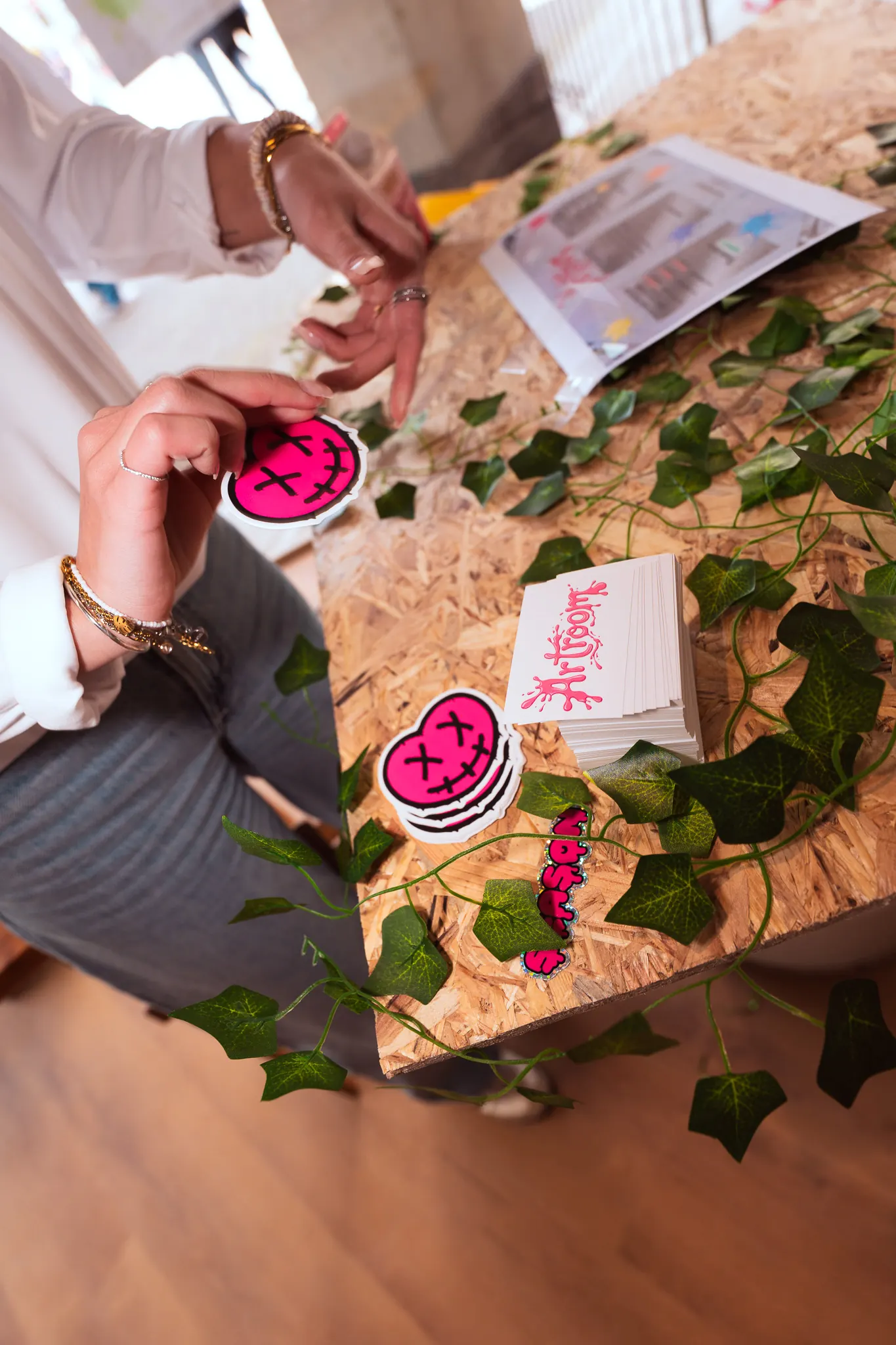 Pinker Artroom-Sticker